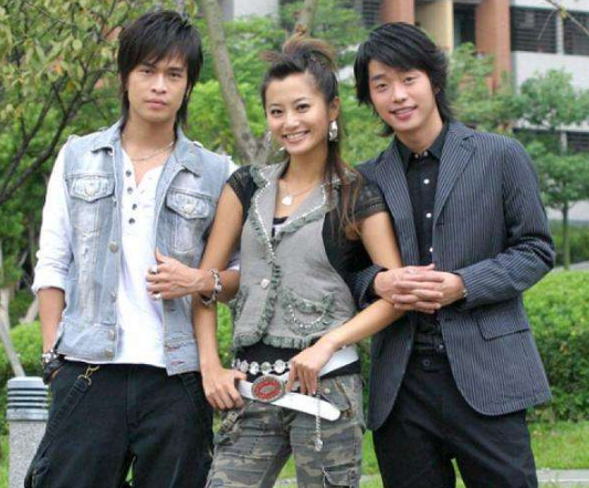 40岁女星晒做试管婴儿全过程，失败后回家痛哭：做女人好累