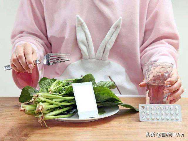 备孕和怀孕不能吃的5类食物，你知道几个？